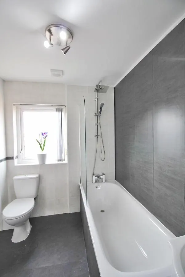 Anjore House - Modern Serviced Apartment In Belfast